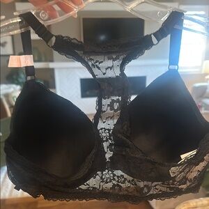 Victoria's Secret Black Bra 36D racer back, lace